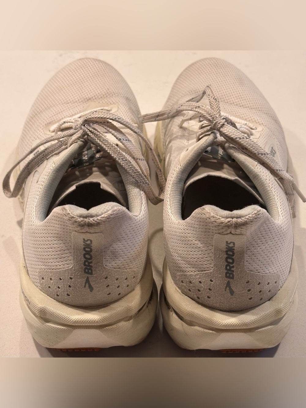 Brooks Hyperion 2 Men’s Size 10.5 White Running Shoes - Picture 4 of 10